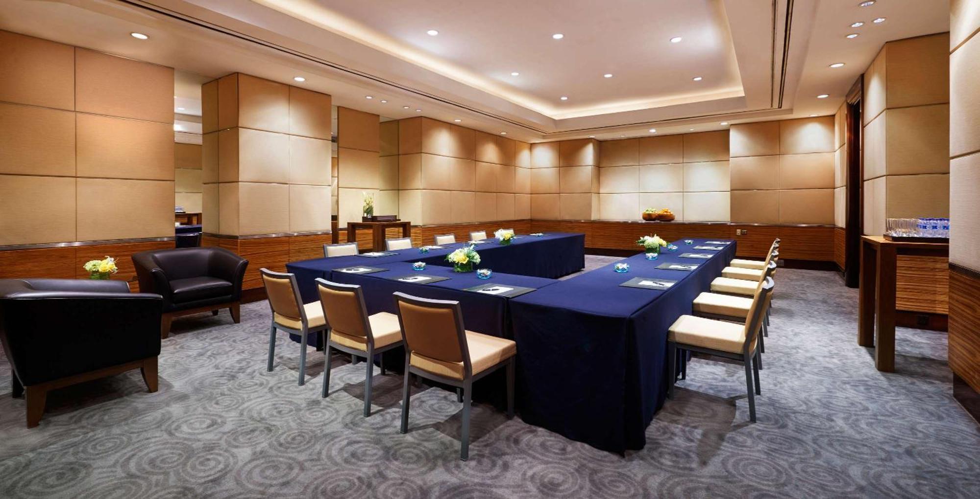 Hotel Grand Hyatt 5*